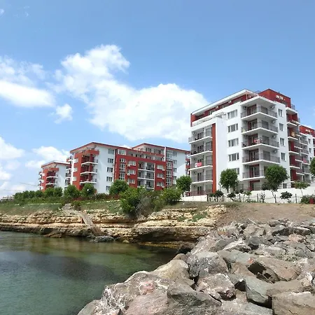 Sea View Apartment, Marina View Fort Beach, Апартаменты Свети-Влас