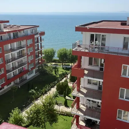 Апартаменты Sea View Apartment, Marina View Fort Beach,